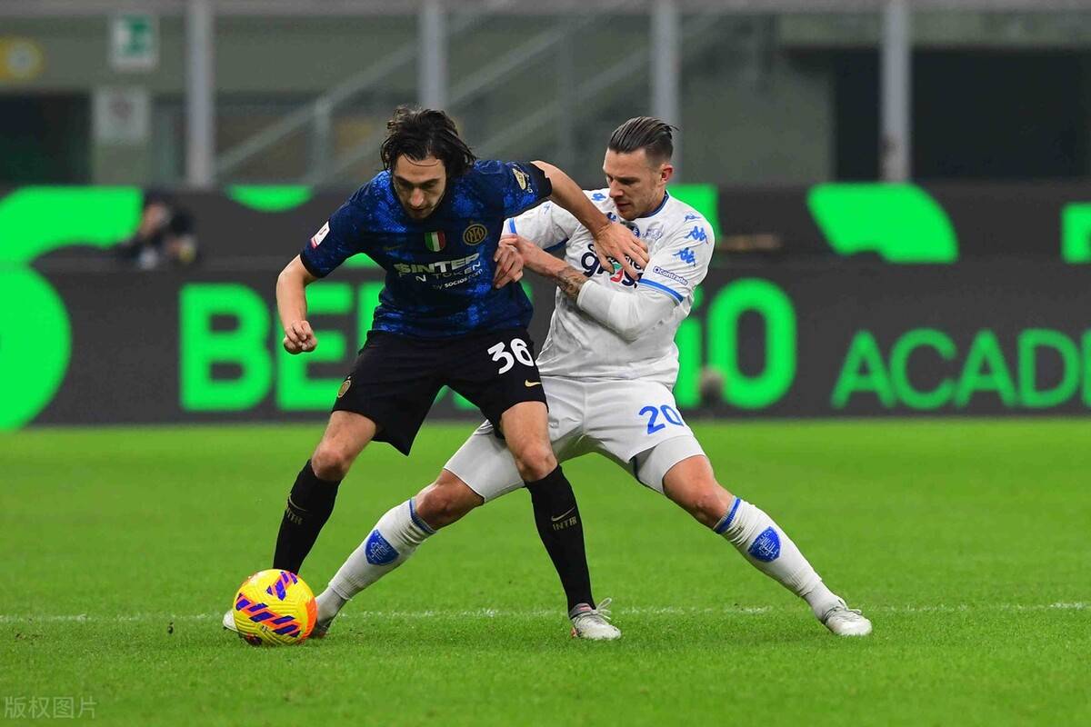 关于卡利亚里客场逼平对手，表现出色的信息